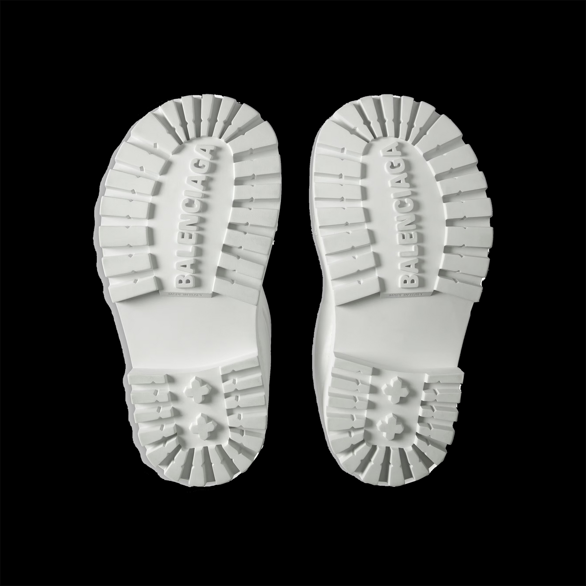 WHITE BALENCIAGA ALASKA BOOTS